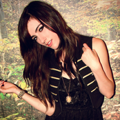 Nylo - List pictures