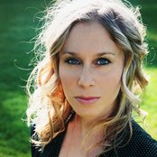 Toby Lightman - List pictures