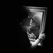 Cheek - List pictures