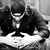Lee Brice - List pictures