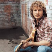 Dierks Bentley - List pictures