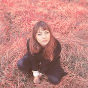 Angel Olsen - List pictures