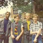 General Public - List pictures