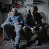 Weval - List pictures