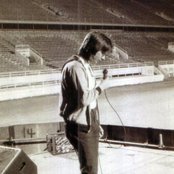 Steve Perry - List pictures