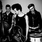 Reckless Ones - List pictures