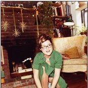 Mirah - List pictures