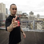 Tiki Taane - List pictures