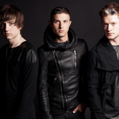 Hot Chelle Rae - List pictures