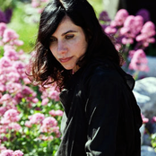 Polly Jean Harvey - List pictures