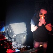 Mr. Flash - List pictures