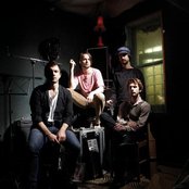 Expatriate - List pictures