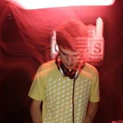 Mat Zo - List pictures