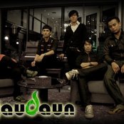 Hijau Daun - List pictures