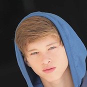 Ryan Beatty - List pictures