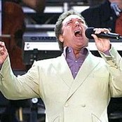Tom Jones - List pictures