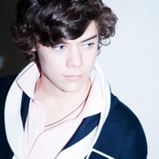 Harry Styles - List pictures