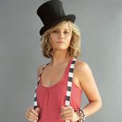 Jennifer Nettles - List pictures
