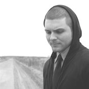 Chris Richardson - List pictures