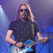 Ace Frehley - List pictures