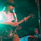 Donavon Frankenreiter - List pictures