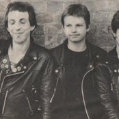 !action Pact! - List pictures