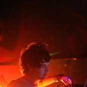 Nathan Fake - List pictures