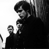 White Lies - List pictures