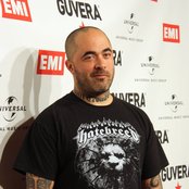 Aaron Lewis - List pictures