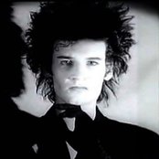 Daniel Ash - List pictures