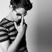Drew Seeley - List pictures