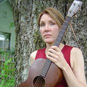 Diana Jones - List pictures