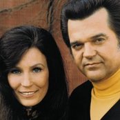 Conway & Loretta - List pictures