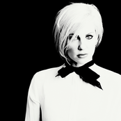 Brody Dalle - List pictures