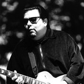 Cesar Rosas - List pictures