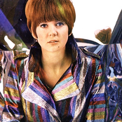 Cilla Black - List pictures