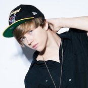 Ian Thomas - List pictures