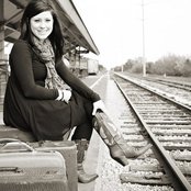 Kari Jobe - List pictures
