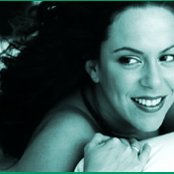 Bebel Gilberto - List pictures