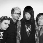 Metro Station - List pictures