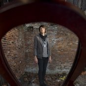 Anchor & Braille - List pictures