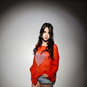 Marina Kaye - List pictures