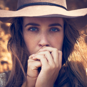 Serena Ryder - List pictures