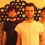 Lucero - List pictures