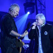 Air Supply - List pictures