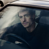 Paul White - List pictures