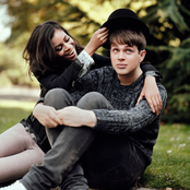 Alunageorge - List pictures