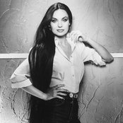 Crystal Gayle - List pictures