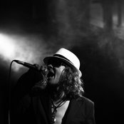 Mako - List pictures