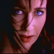 Alisha - List pictures